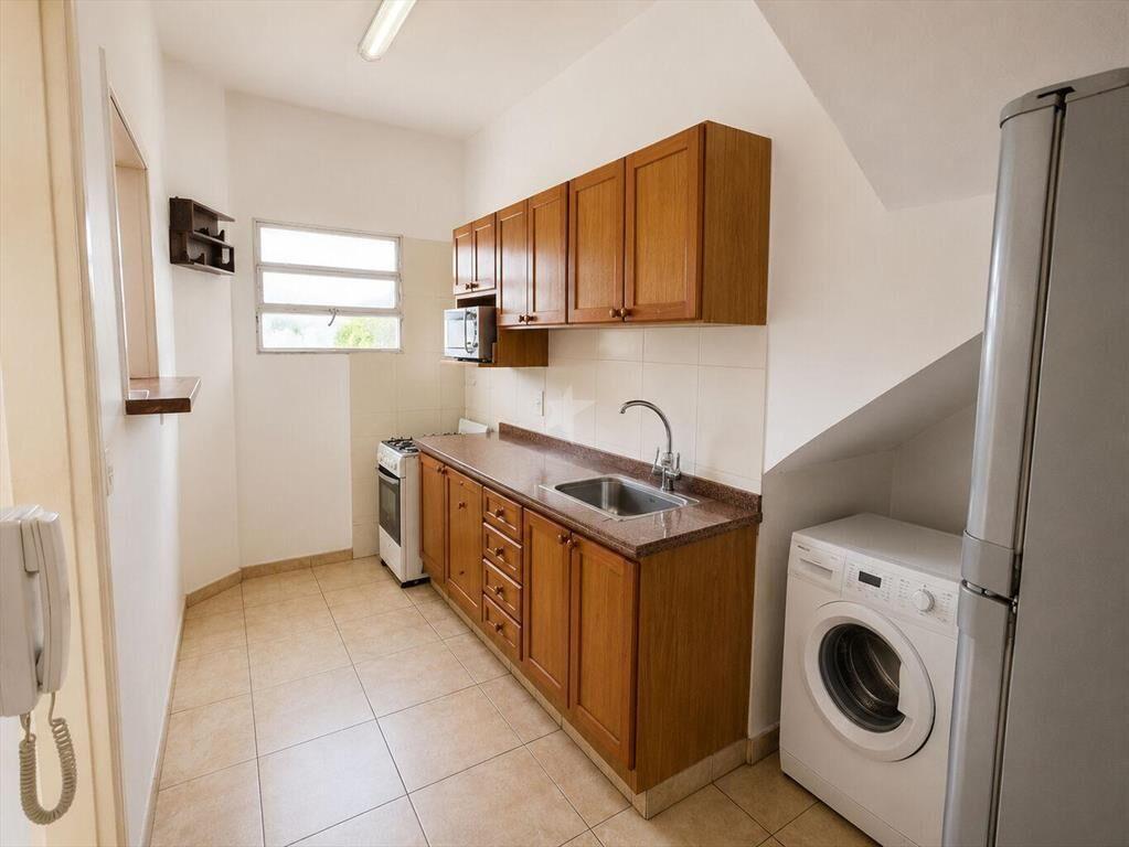 ALQUILER CASA PARQUE BATLLE 1 DORMITORIO Y PATIO