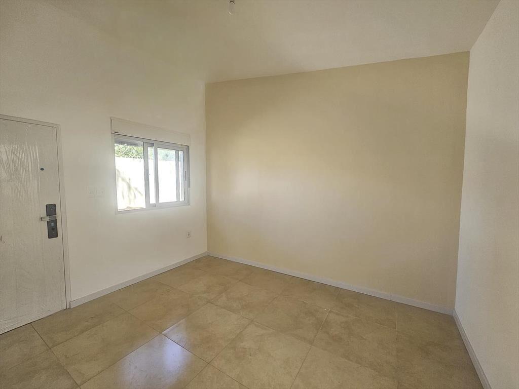 Alquiler apartamento de 1 dormitorio, planta baja- Carrasco