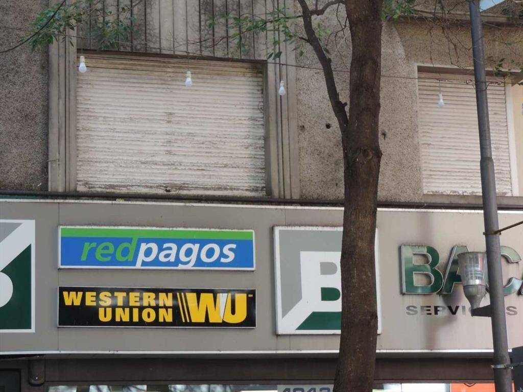 Apto en pleno centro con características de casa