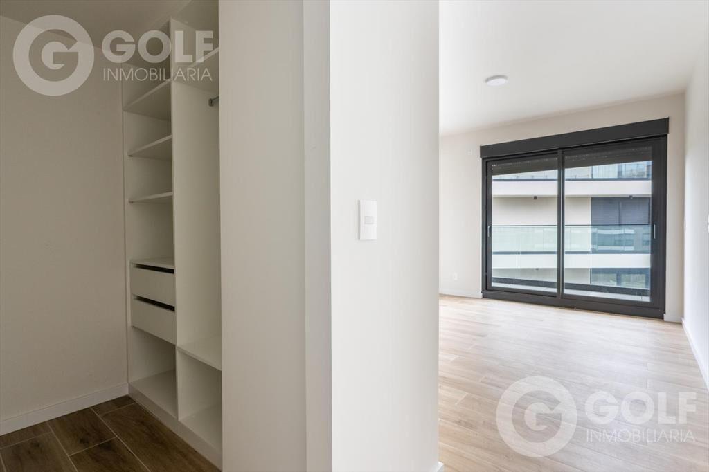 Venta apartamento de 2 dormitorios con terraza parrillero e
