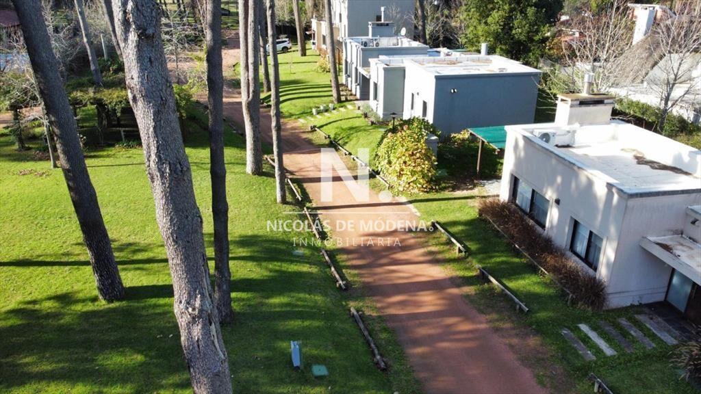 En Pinares, Punta del Este vende terreno ideal