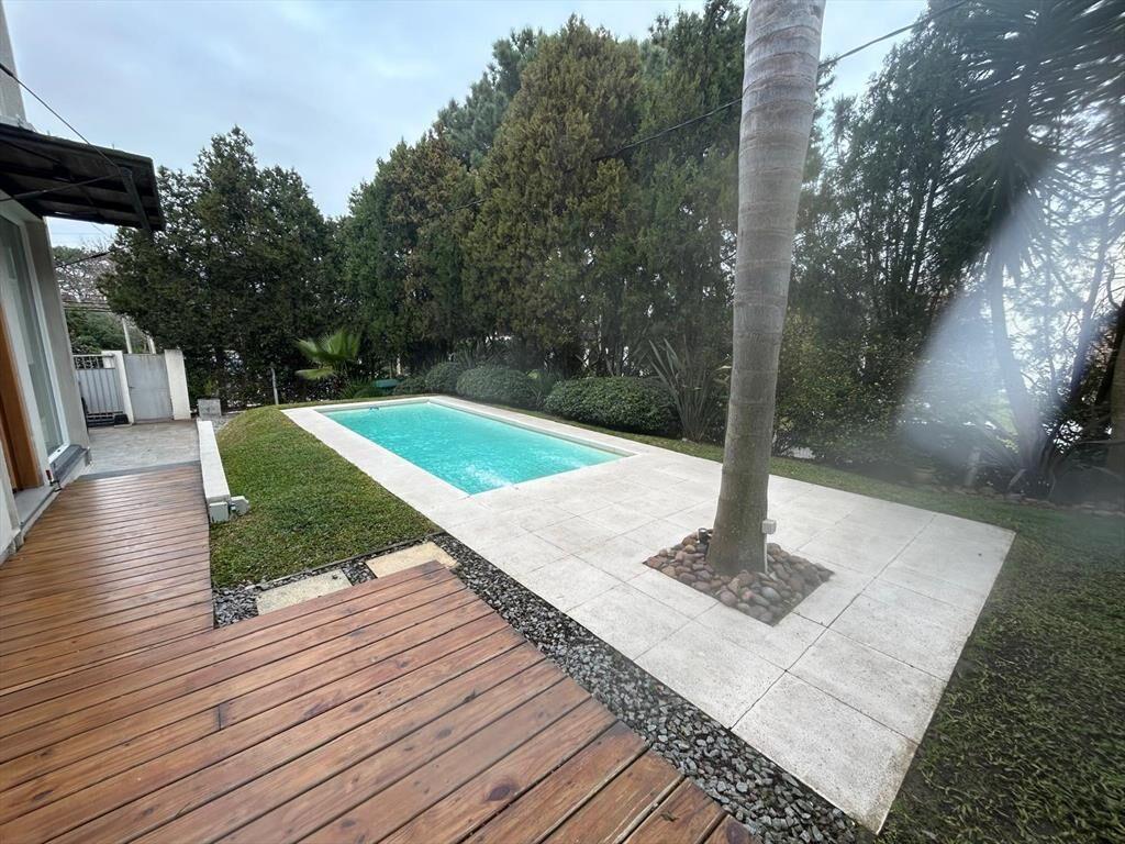 Casa en Parque Miramar 4 Dormitorios, 4 Baños, Piscina!