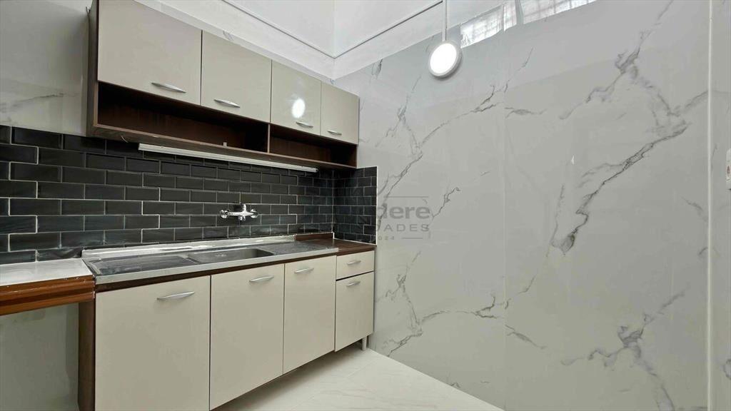 Apartamento reciclado dos dormitorios Capurro Ref. 205