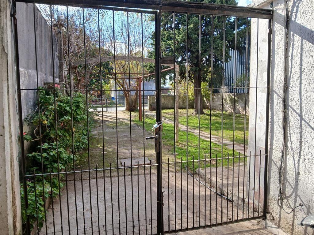 Venta padrón una casa y 2 aptos Villa Española