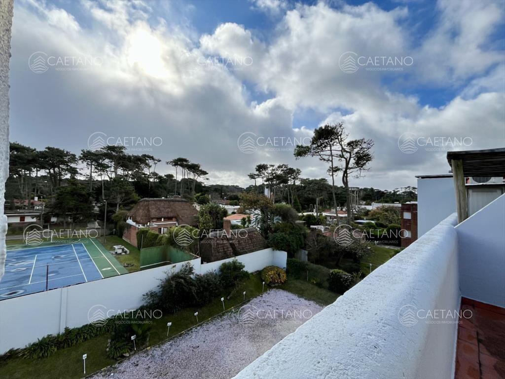 Apartamento en alquiler de 3 dormitorios