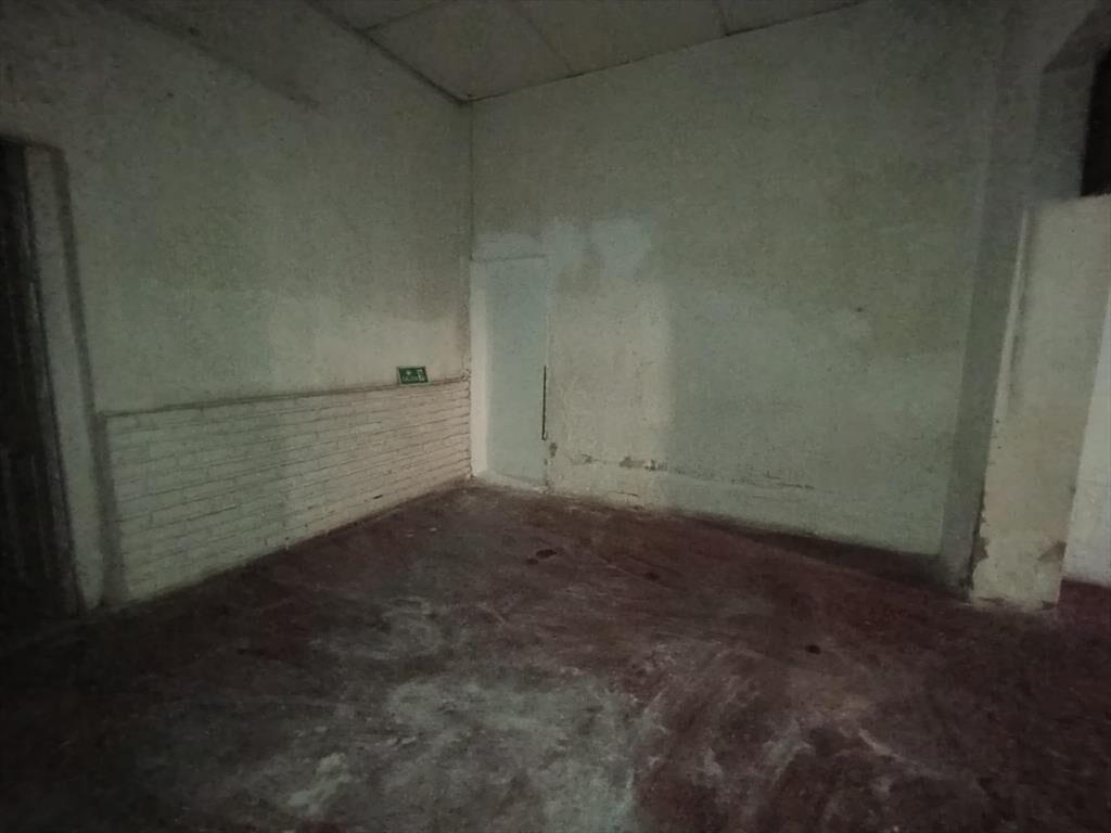 Casa a pasos de 8 de octubre y con servicios cercanos y loc