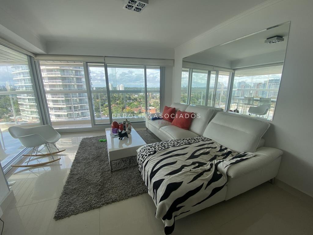 Apartamento en venta de 2 dormitorios en Miami
