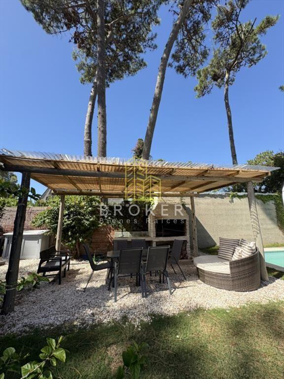 Alquiler de hermosa casa reciclada de 3 en san