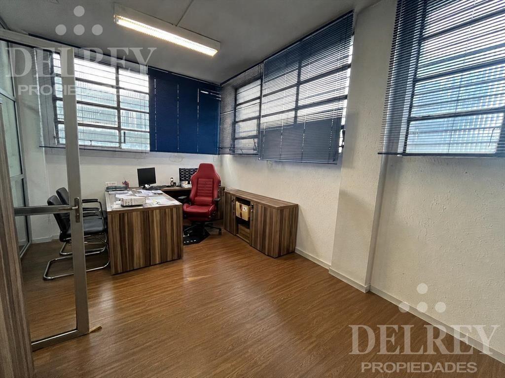 ALQUILER Depósito en Jacinto Vera DELREY PROPIEDADES