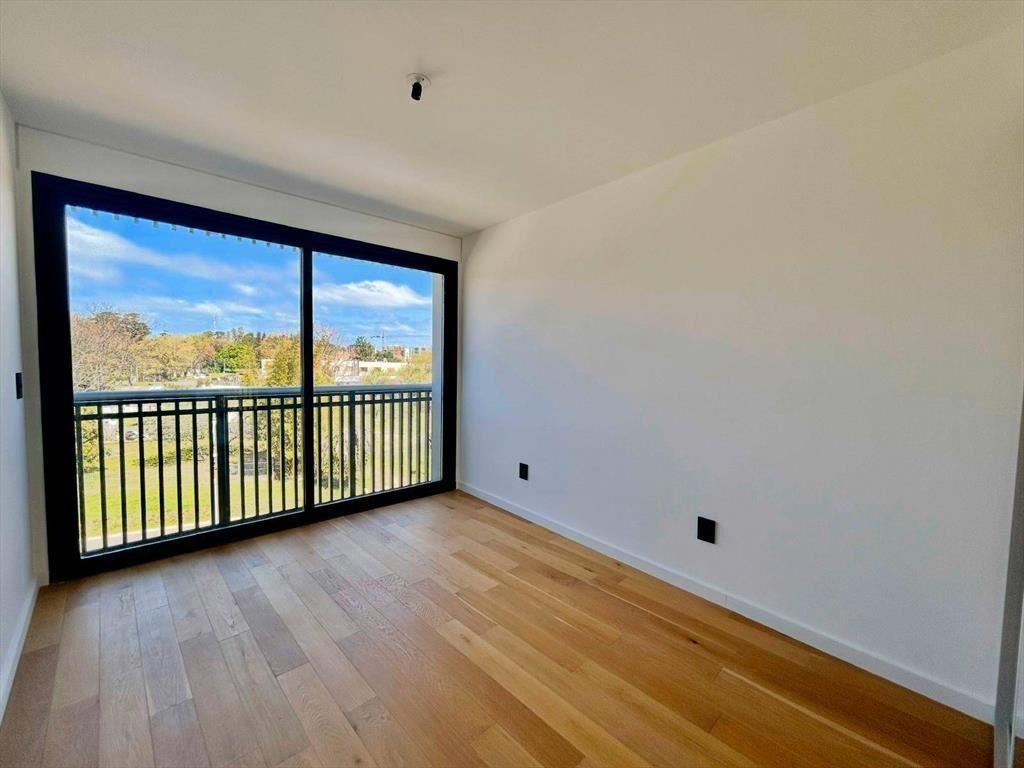 Alquiler de Apartamento en 3 dormitorios en Carrasco norte