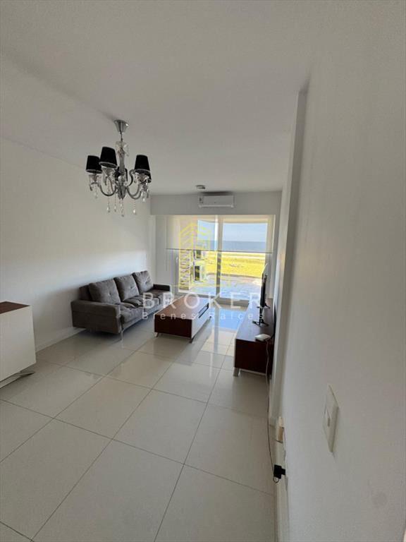Venta y Alquiler Anual Apartamento Punta del Este