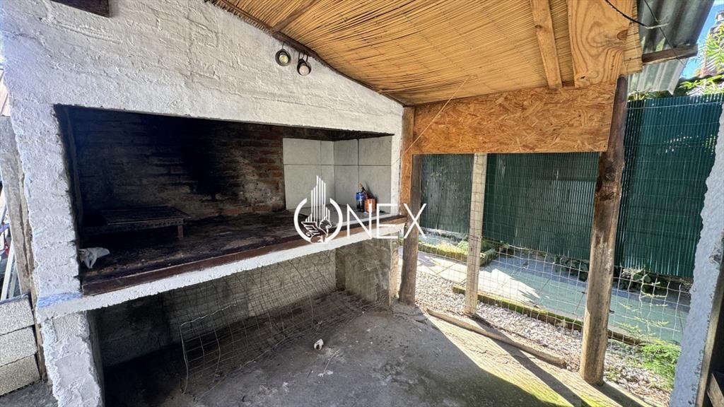 Se alquila cabaÃ±a en Lagomar norte.