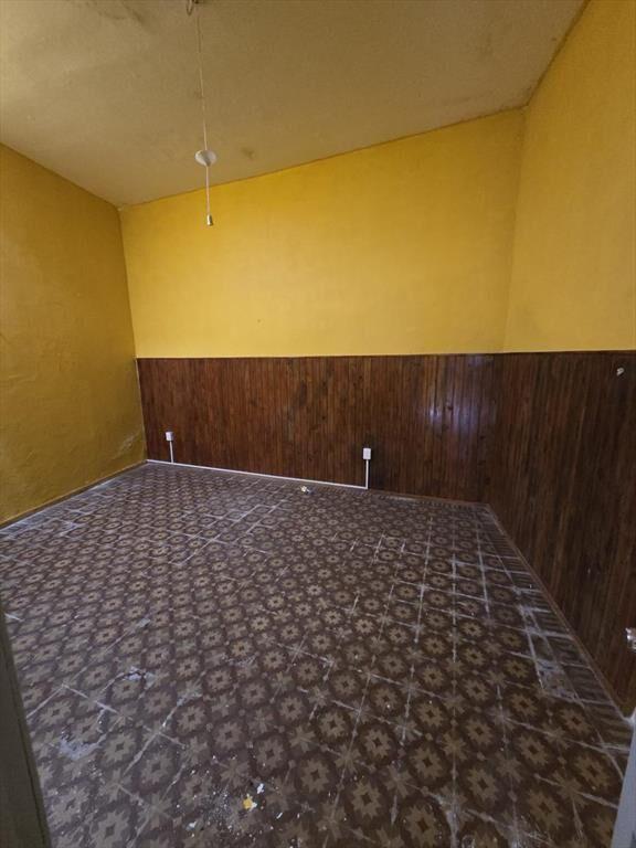 Bv Batlle y Ordoñez prox Av Italia, 272 m2 de terreno, 10 m