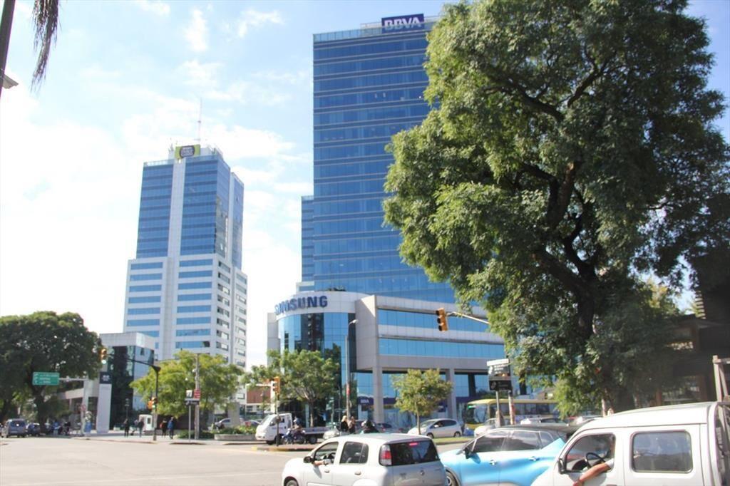 Venta terreno sobre Benito Blanco casi 26 de Marzo Pocitos