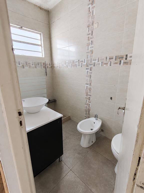 Alquilo casa 4 dormitorios en Punta Gorda