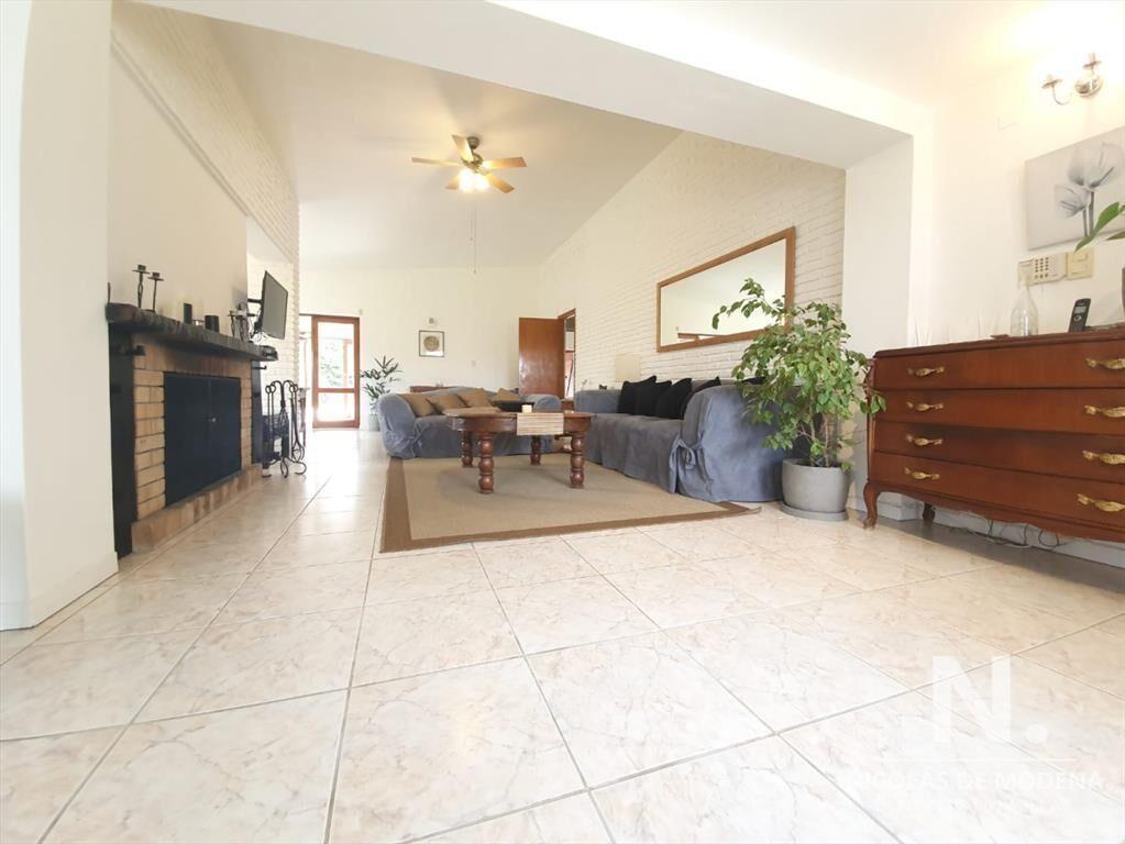 Casa en Alquiler Anual, Pinares a pasos del mar, Punta del