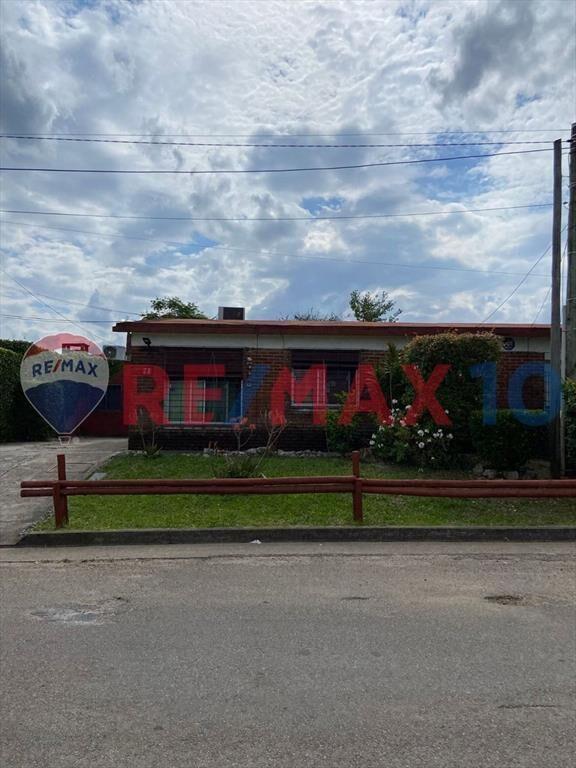 CASA EN EXELENTE ESTADO LISTA PARA VIVIR