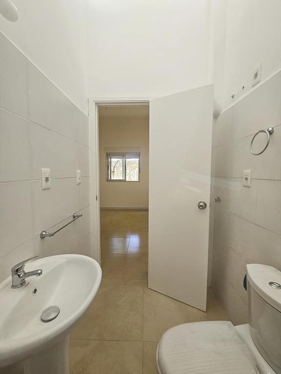 Alquiler apartamento de 1 dormitorio, planta baja- Carrasco