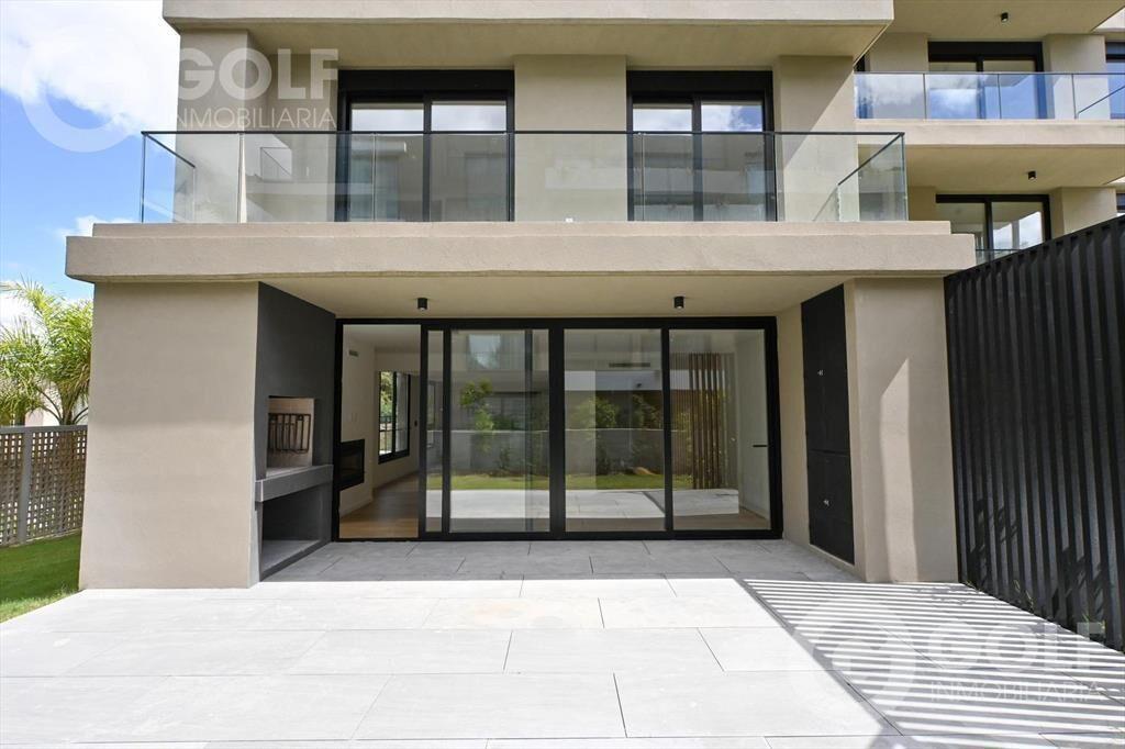 Venta de apartamento 3 dormitorios TRENTO