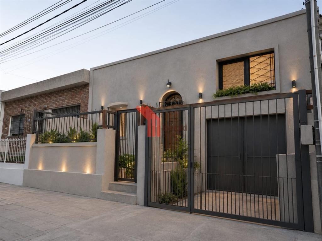 Venta casa o local con reciclaje, padrón único,