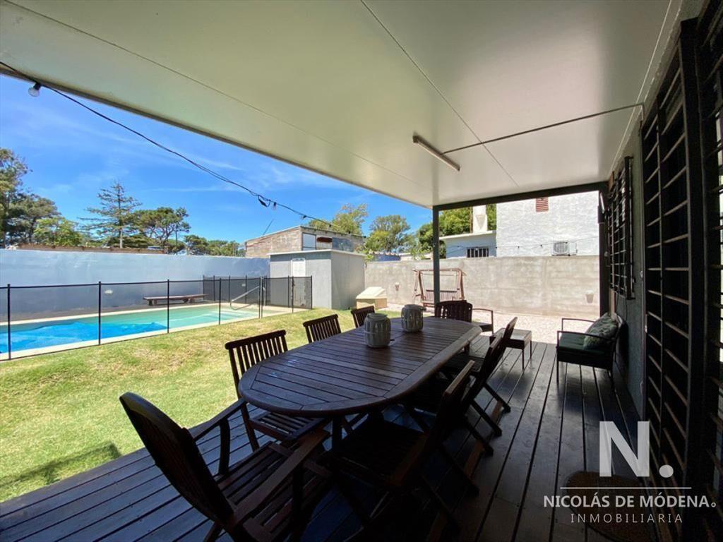 Casa en venta de 3 dormitorios en Balneario Buenos Aires