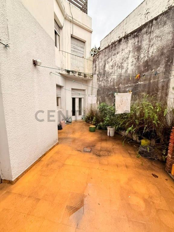 Venta Apartamento PH, 2 Dormitorios, Jacinto Vera, Patio,...