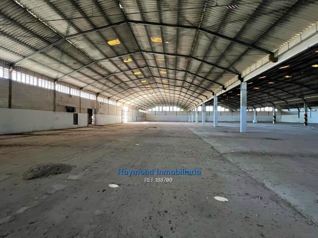 Alquiler local de 6000m2 Ruta 1 km 26 a 20km del puerto