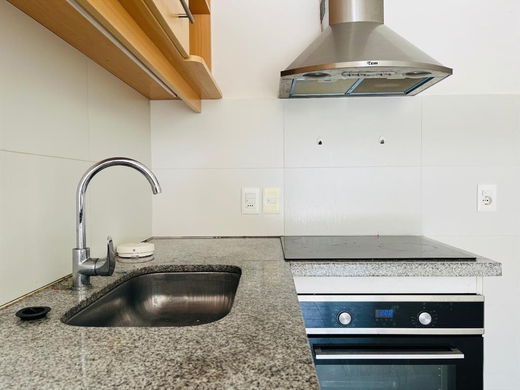 Apartamento en Alquiler en Buceo Monoambiente Semi Equipado