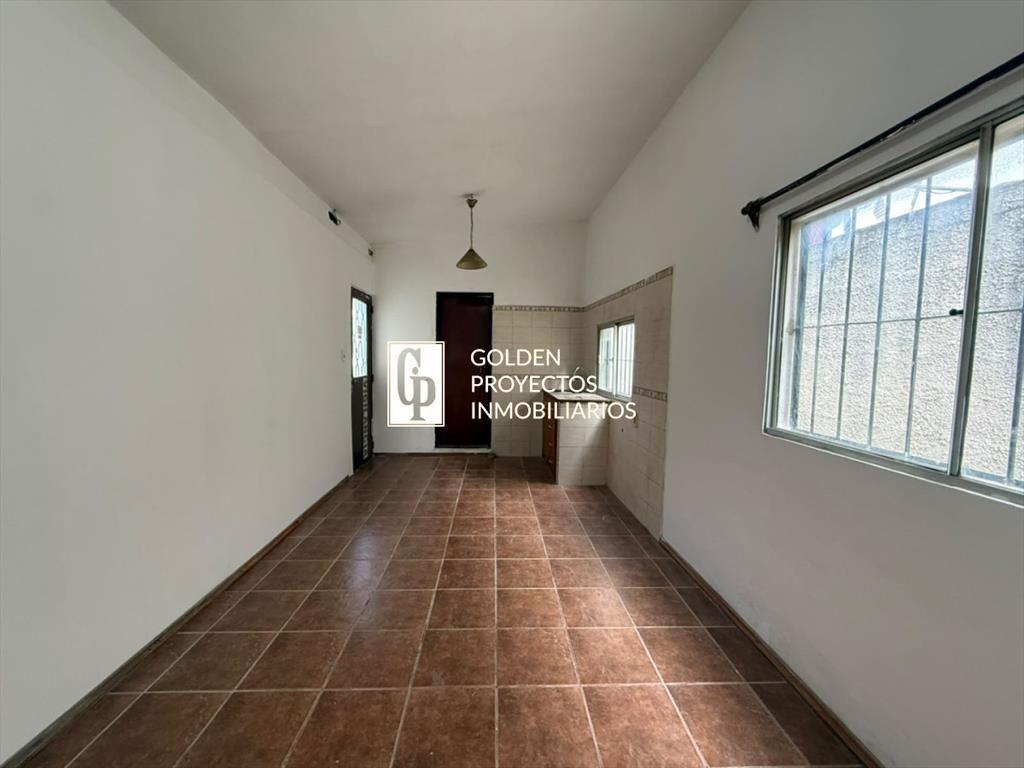 Casa en Alquiler 2 dormitorios en ColÃ³n