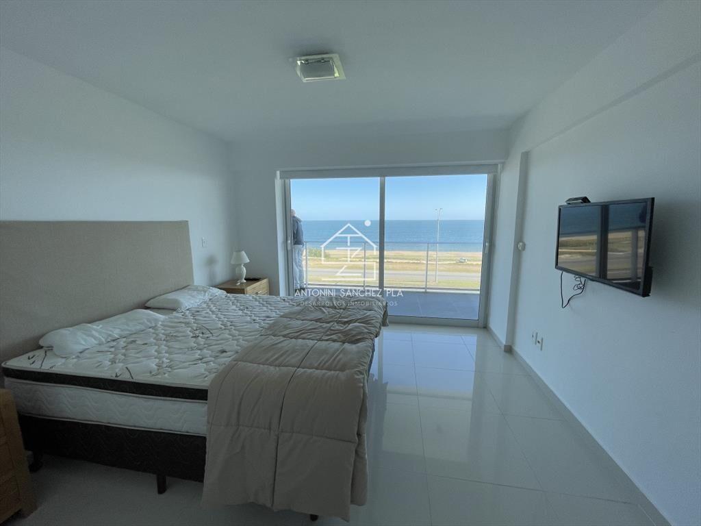 FRENTE AL MAR, 3 DORMITORIOS, 2 BAÑOS,  EN VENTA , PUNTA D
