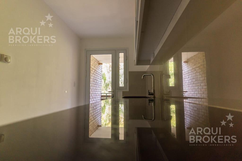 Apartamento de dos dormitorios en alquiler en Haras del Lag