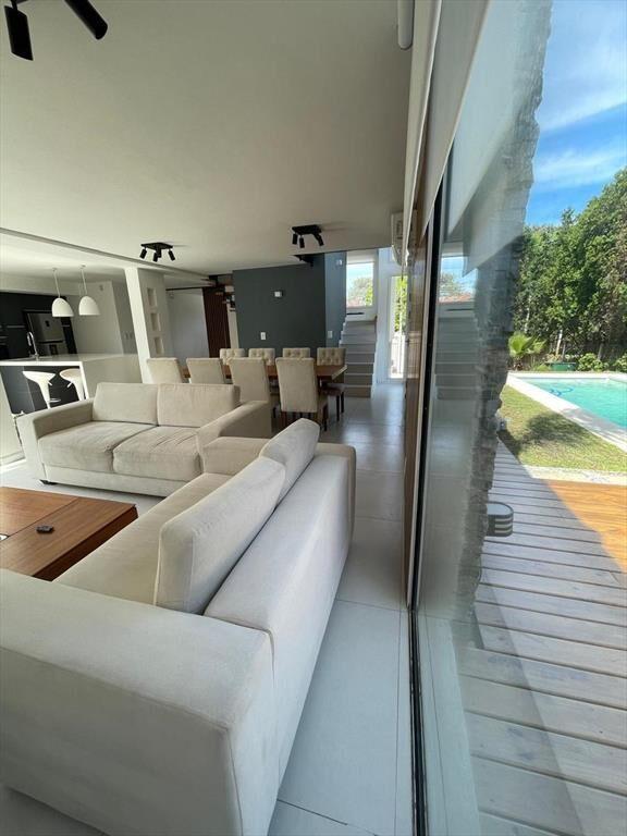 Casa en Parque Miramar 4 Dormitorios, 4 Baños, Piscina!