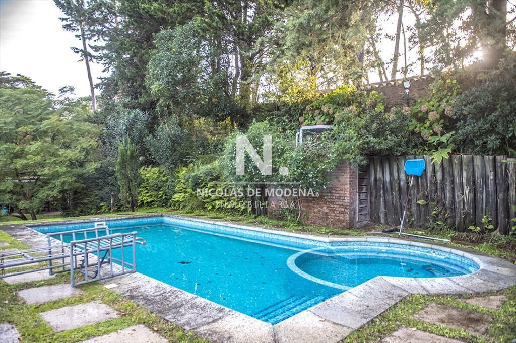 Vende casa de 4 dormitorios en Cantegirl, Punta