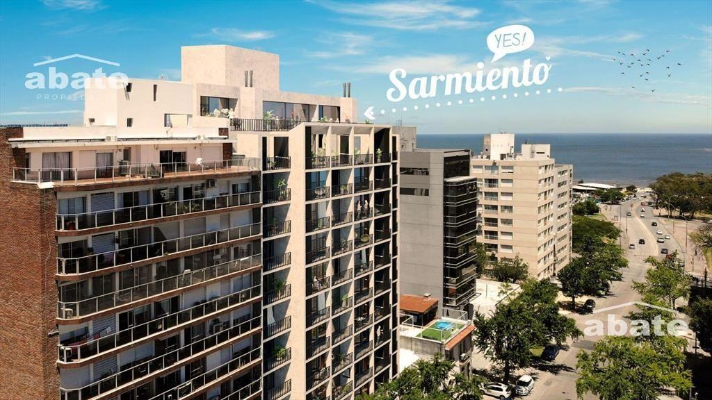 Venta apartamento 2 dormitorios Parque Rodó en Yes Sarmient