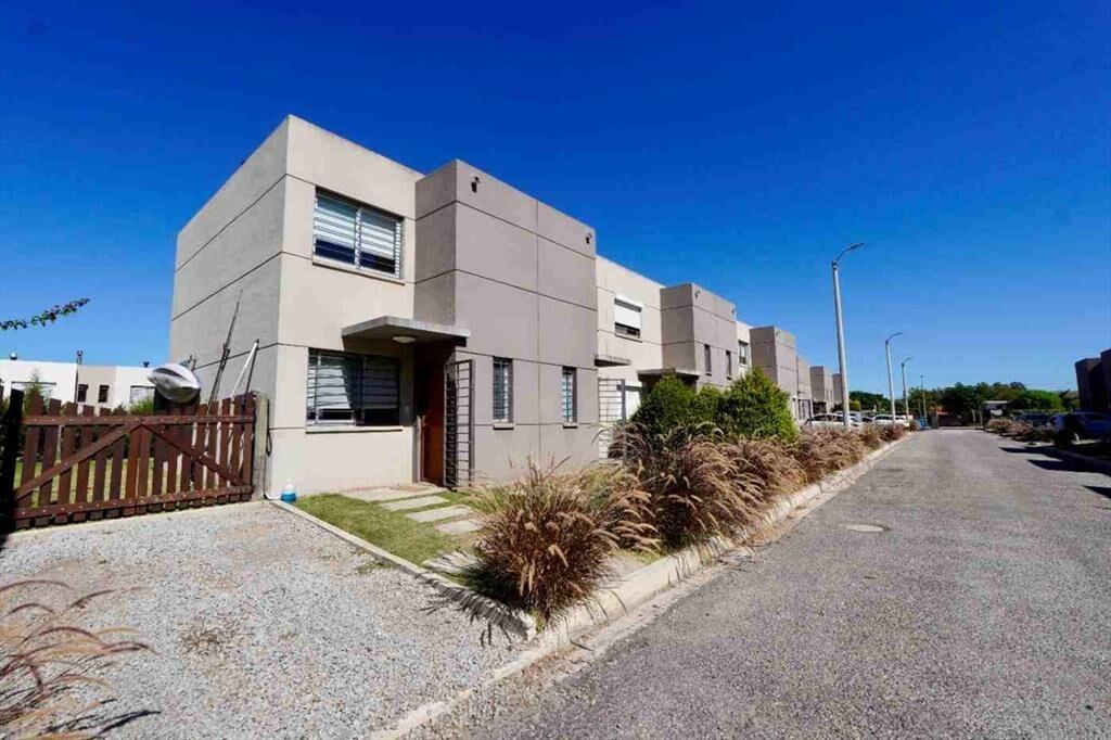 VENTA Casa 2 dor Barrio Priv. San Jose de Carrasco