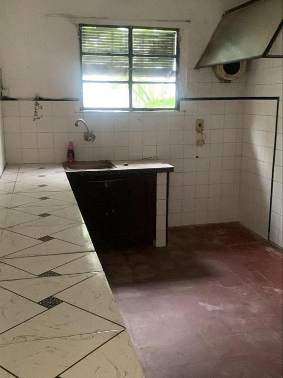 Venta de casa 3 dormitorios con garaje en Salto nuevo, entr