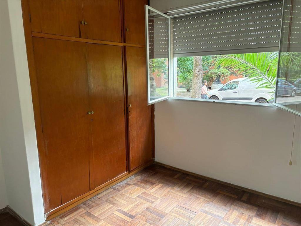Apartamento en venta de 2 dormitorios en Prado, con renta
