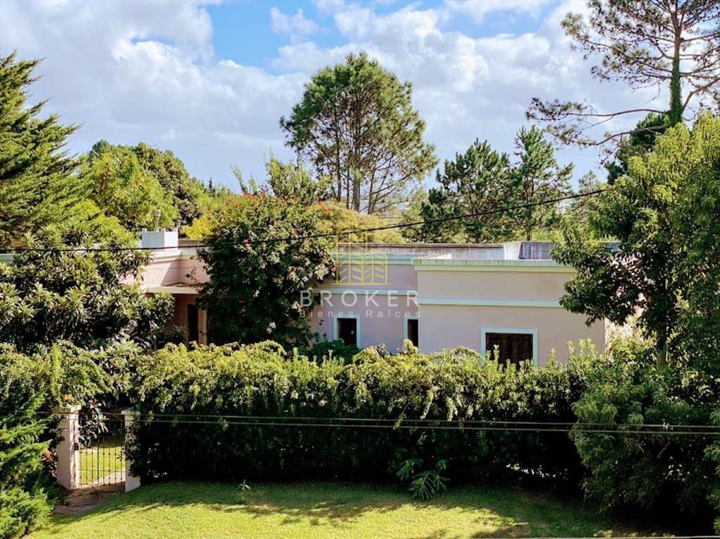 Alquiler de casa anual en Jardines de cordoba con