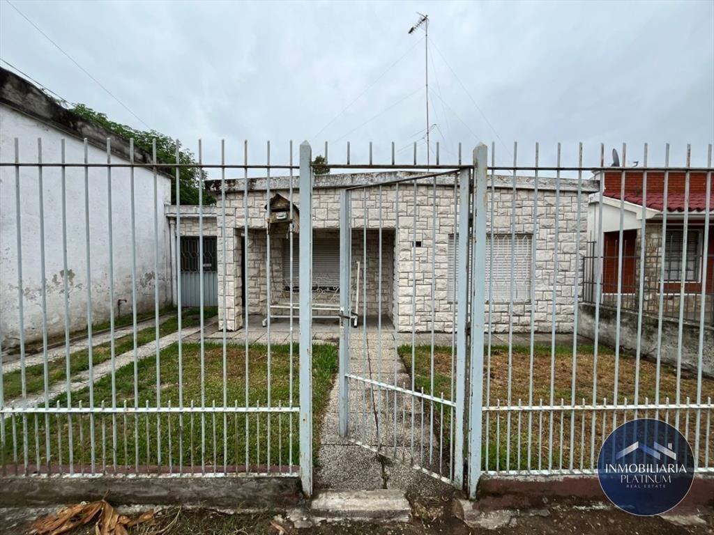 Casa 3 dormitorios Venta La Paz
