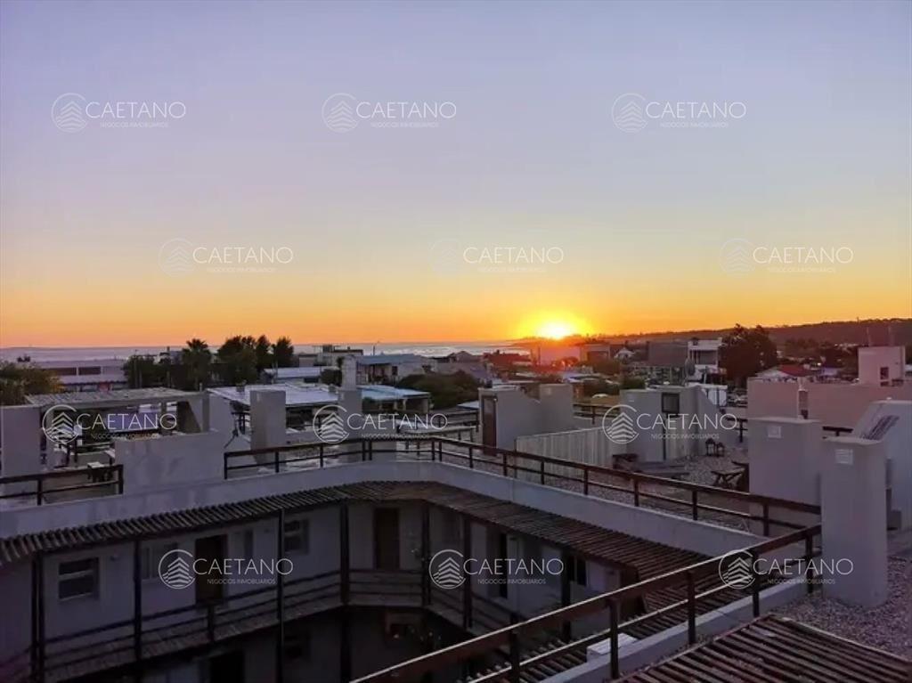Venta apartamento 2 dormitorios. Manantiales, Punta del Est
