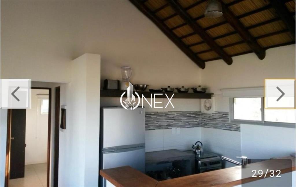 Venta casa de 4 dormitorios con vista al mar en