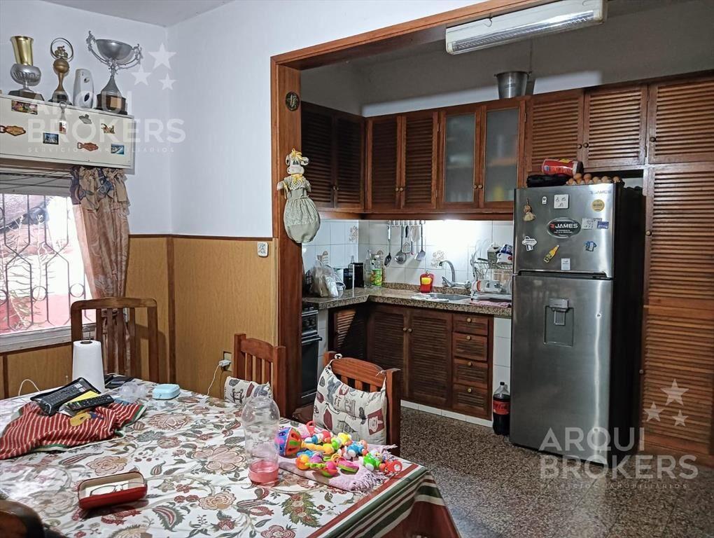 Casa de dos dormitorios en venta en Nuevo París