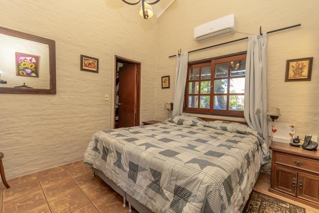 Casa en El Pinar con piscina y apto independiente
