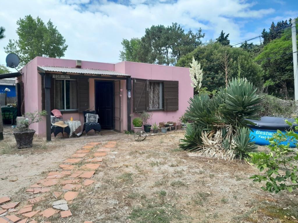 Casa en venta de 2 dormitorios c/ cochera en Pinamar