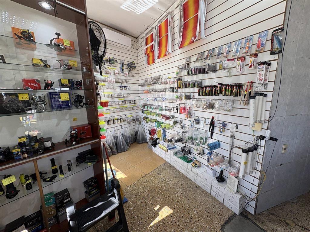 Venta de tres locales comerciales en padron unico CON RENTA