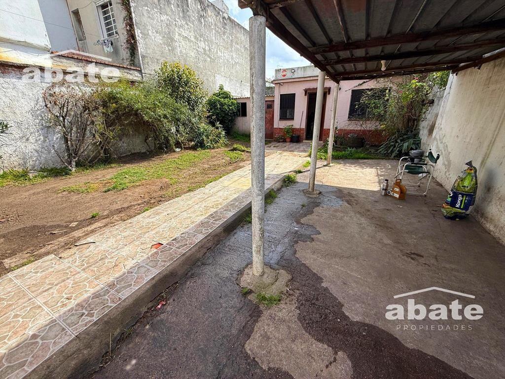 Venta de Terreno en Buceo, próximo Av. Rivera y Av. Fco. S