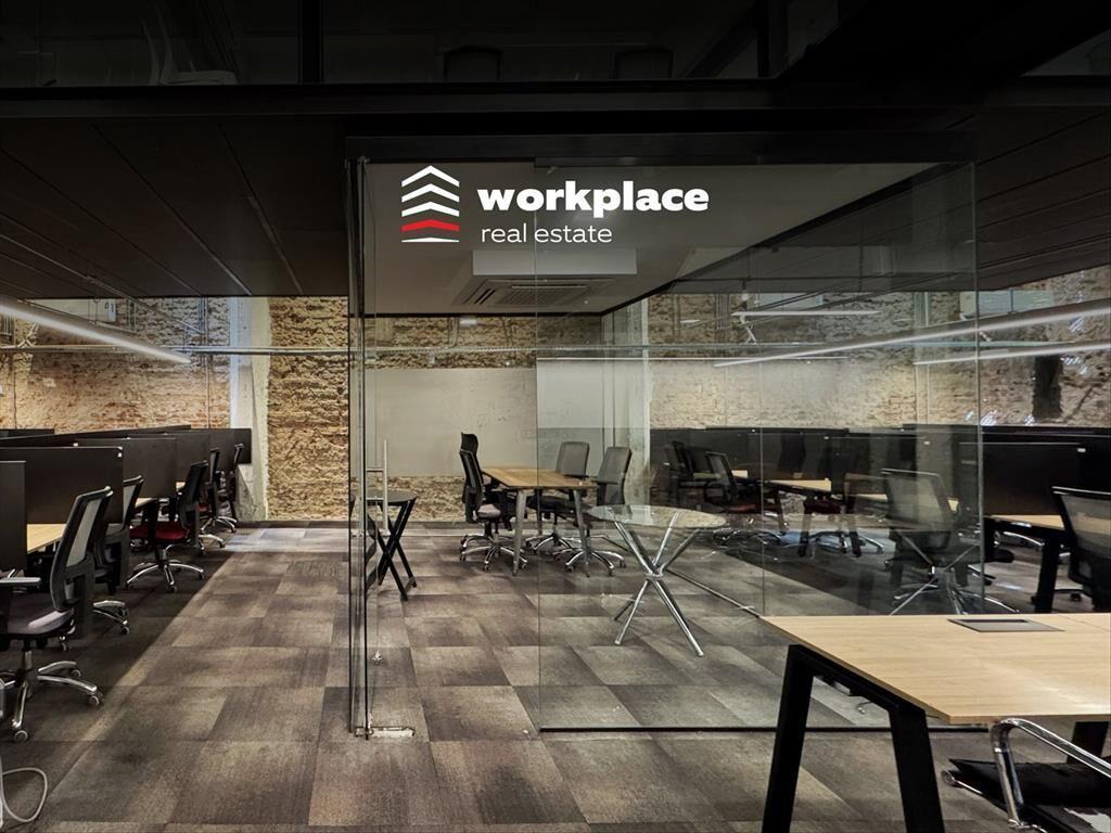 - ALQUILER -OFICINA - COWORK - TODO INCLUIDO - TRES CRUCES-