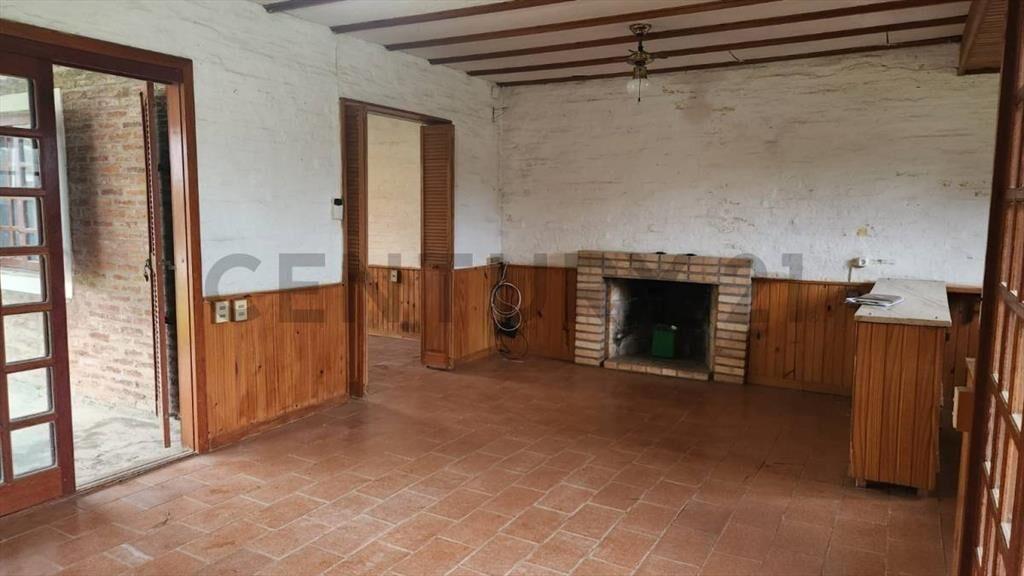 Venta casa 2 dormitorios 625m terreno lado Sur a 1 de la ...