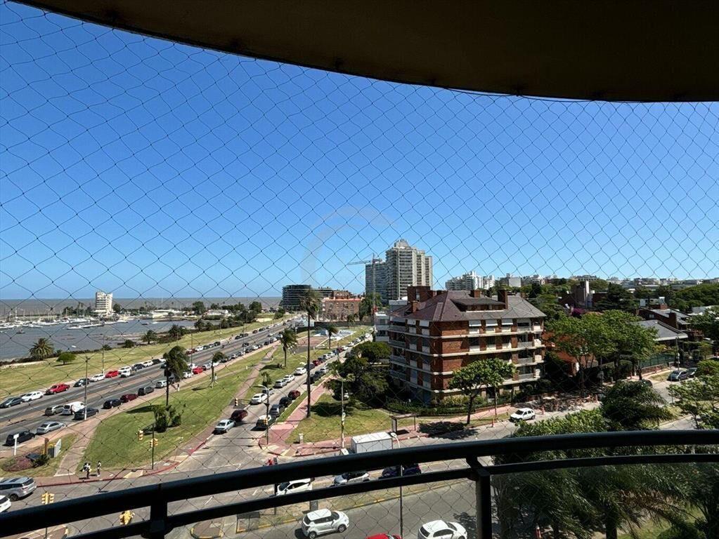 CASATROJA VENTA APARTAMENTO LUJOSO PUERTO DEL BUCEO