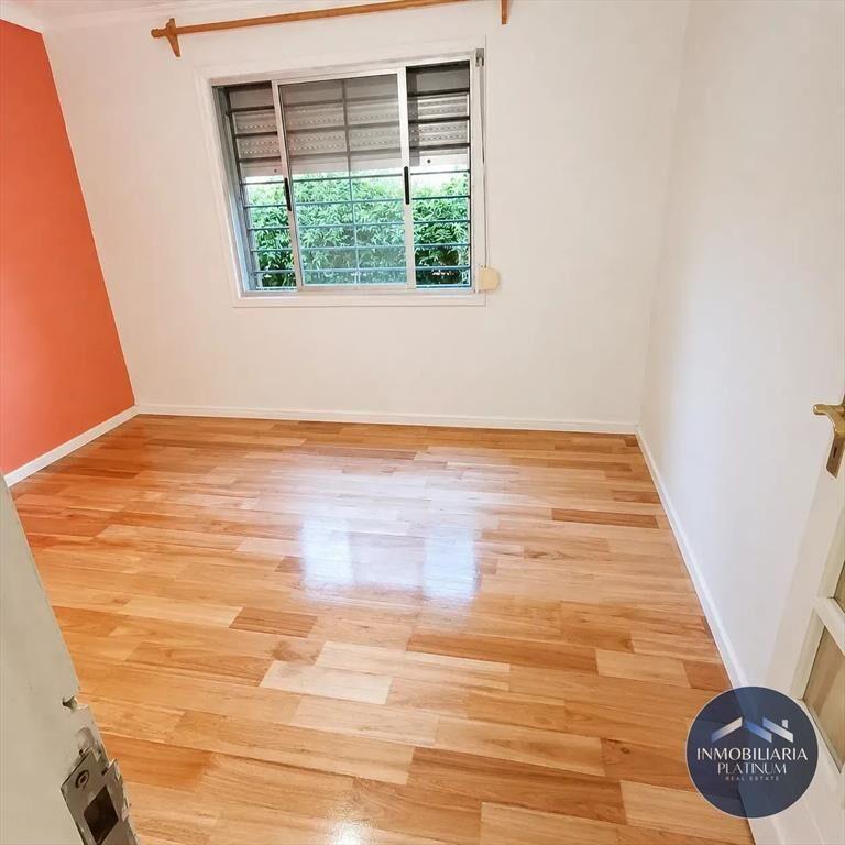 Casa en venta 4 dormitorios y piscina c/cochera en La Fl...